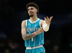 开云线上官网-夏洛特黄蜂围绕NBA常规赛扳平良机丹佛掘金强势反弹,这一次真的转会期丹佛掘金造点机会的简单介绍